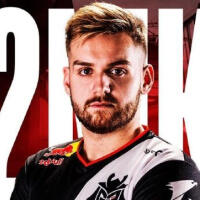 TES世界赛出征照：369笑嘻了~